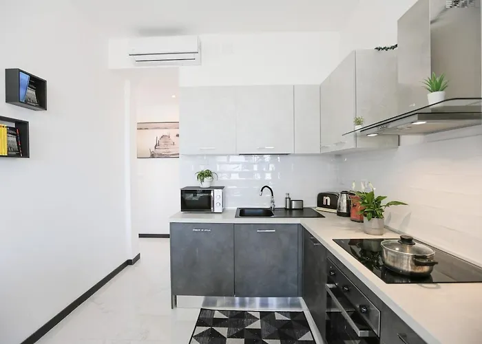 Lägenhet A Postcard From *