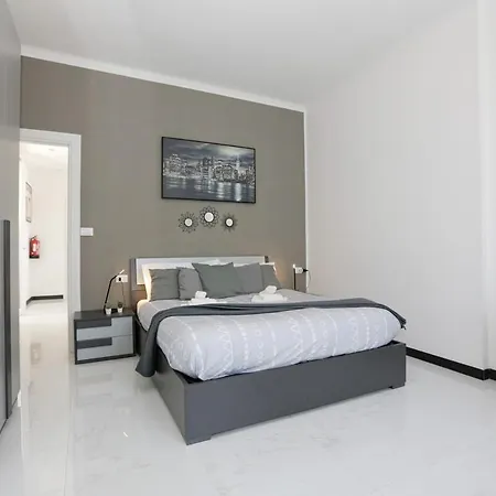 A Postcard From Appartamento Genova