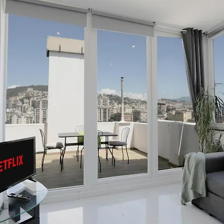 Appartement A Postcard From *